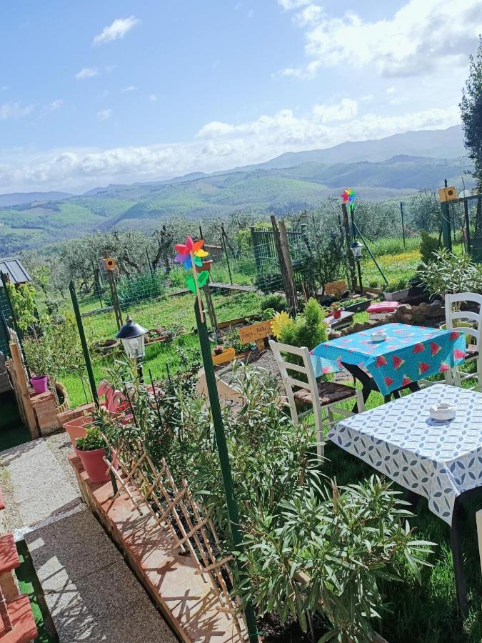 B&B Un Posto Nel Mondo Siena Exterior foto